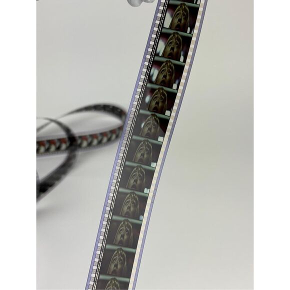 Rare Who Are You? Nintendo GameCube Commercial Promotion FilmRoll Negatives 35mm - Picture 16 of 16